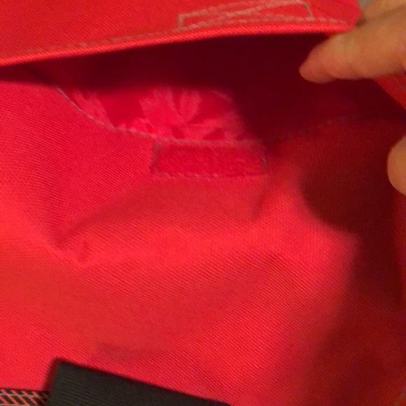 Marlboro Unlimited Drawstring Red Duffel Shoulder Bag Vintage 90’s. - Picture 7 of 15